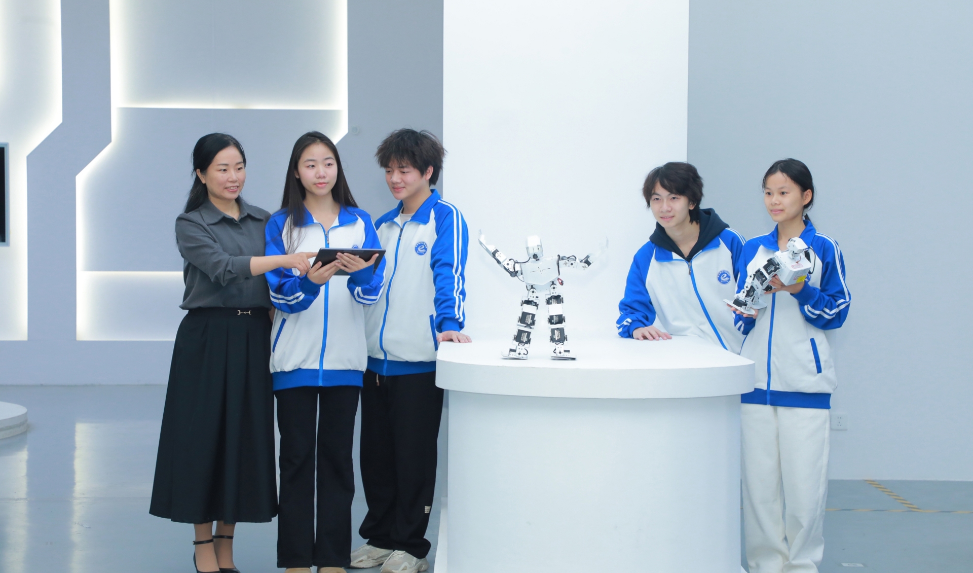 �ٿػ�е�˵�ѧ��