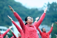 �ڶ�ʮ���ﾶ�˶���ʢ��Ļ  ����ʦ�����������ǳ�