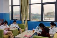 ����У�����С��Ķ������ɡ��