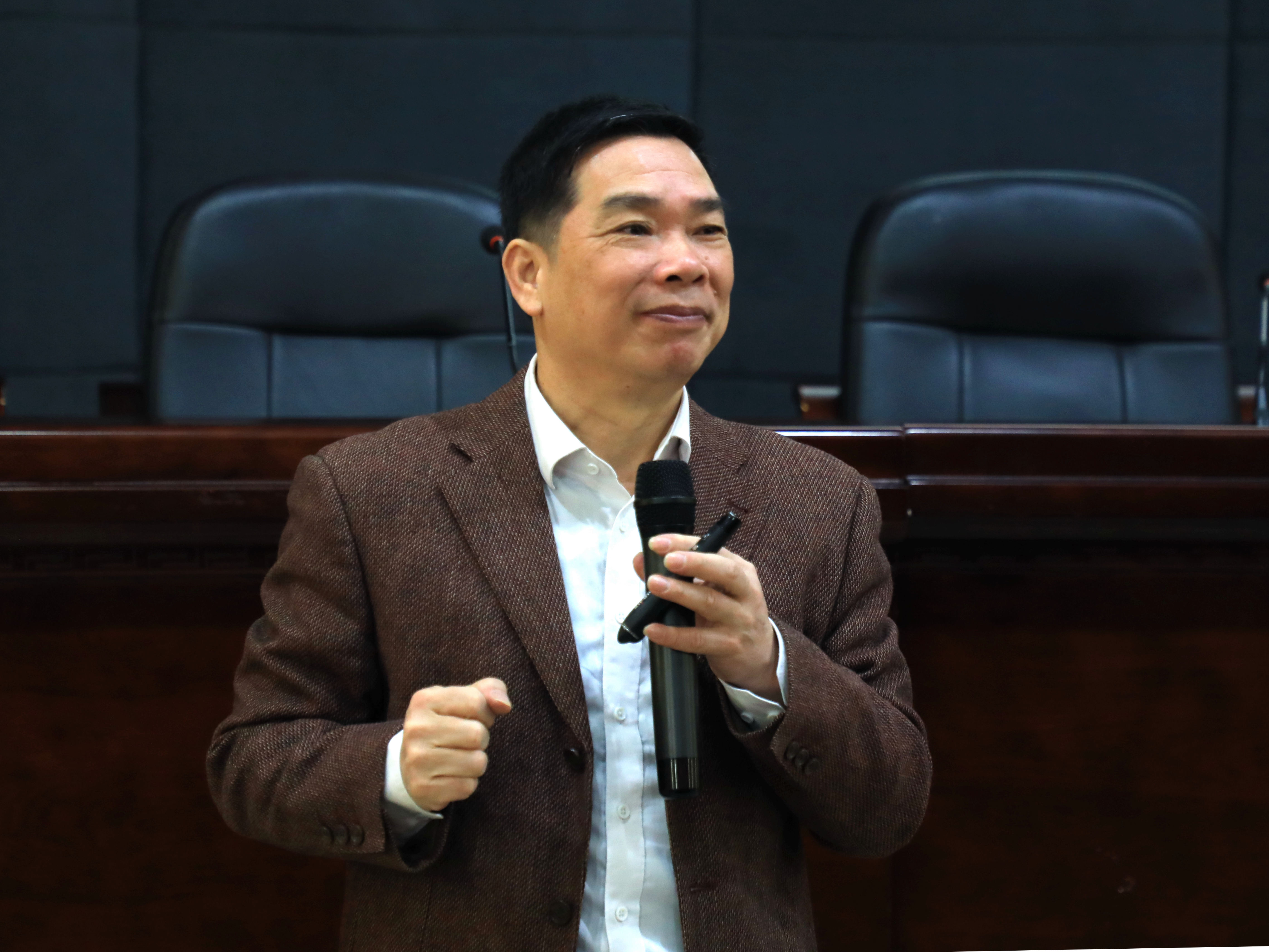 202101050930215140 202101050930215140