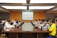 ѧУ��ί����ѧϰ������۽�����ѧϰ�᳹���¡�ȫ��������ᾫ��չ����ѧϰ