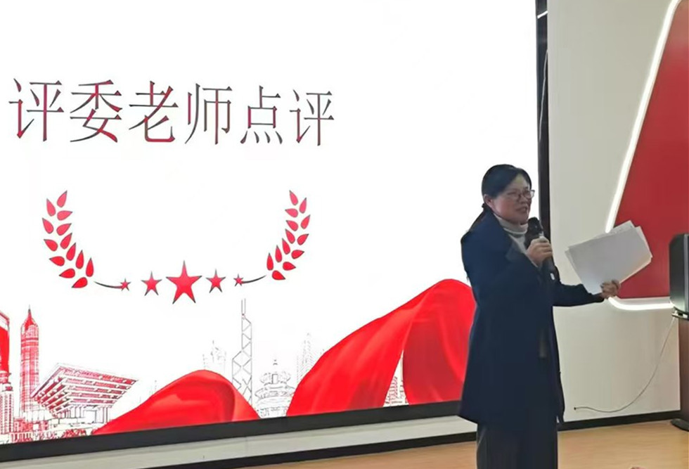 ��ί����