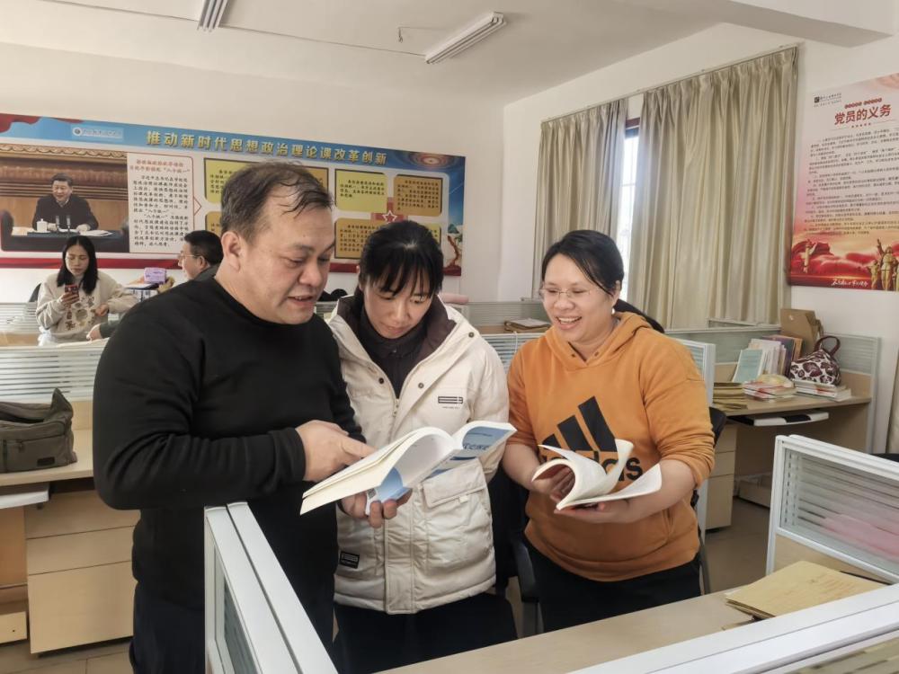 02b8178b5fb5423383b2 f0d2fd055a3aaa15139f93086b0a885