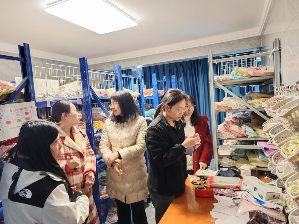 365���й�˾(Ӣ��)����-�ٷ���վ