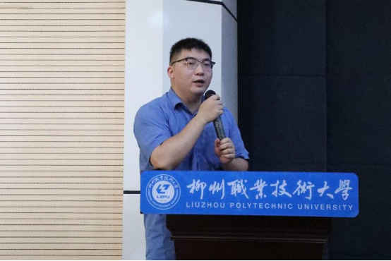 365���й�˾(Ӣ��)����-�ٷ���վ