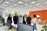 �������ظڴپ�ҵ����ҵ����������ѧԺ������ٷ���ý�����Ŀ�չר�����