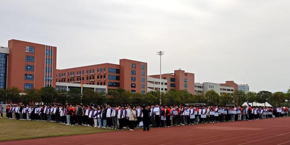 dec8397b68784fbdad2057f5aeb27bc8 ΢ÐÅͼƬ_20250318150022