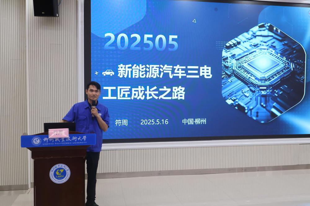 a720b65bd6a649ef970b03b867e1a800 IMG_2000