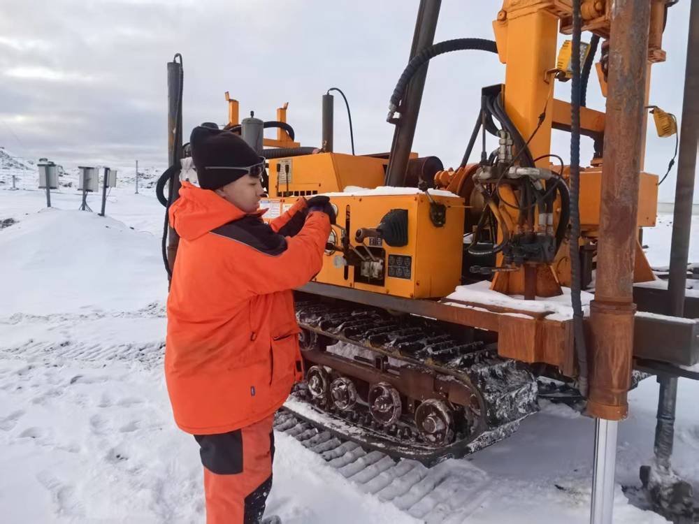 1fe6f2306a4a4564821e144618b8523d C:\Users\Administrator\AppData\Local\Microsoft\Windows\INetCache\Content.Word\d3d952318f647710ce84547b4eb6ba2.jpg