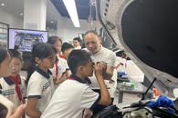 ����Сѧѧ��������������չ���������տ�չ��ְҵ���顱����