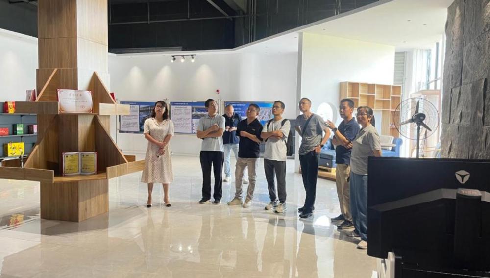 f11319521e08c4a74b5d083a9ec465dc