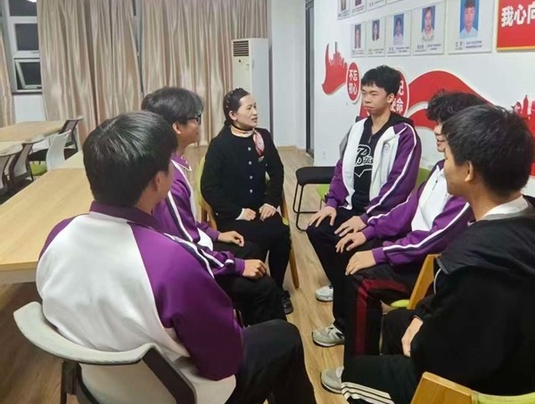 76a89d0aa0f1445baaa928a9cc8913b2.jpeg 76a89d0aa0f1445baaa928a9cc8913b2.jpeg