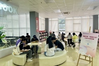 ͼ��ݿ�չ��Ʒζ���� ���Ķ�֮�֡�������Сʱ�