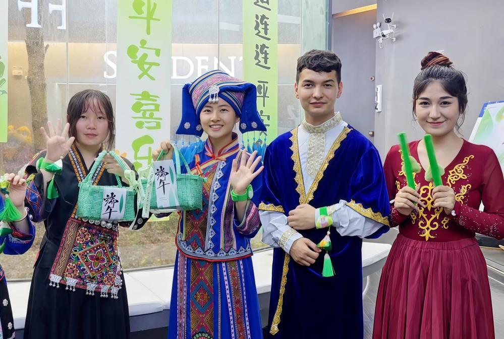 5ed43cd45eab4dac8aae99bdab80ec32