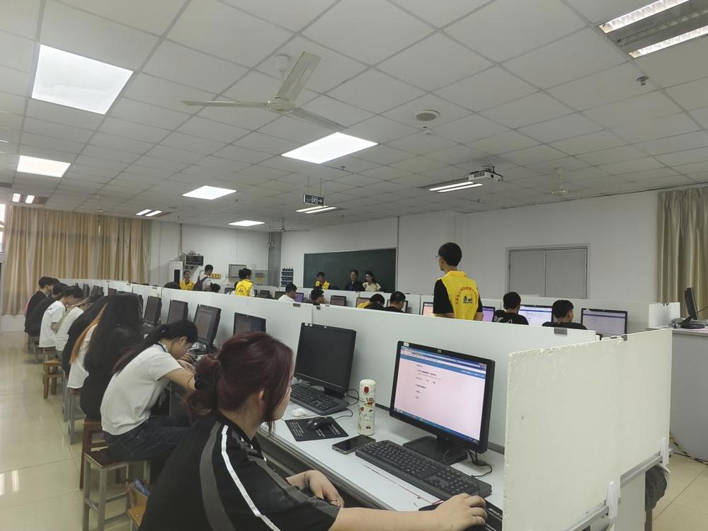 eb794c4d1aea440cd205afab518e7441