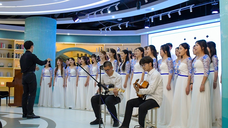 ½³ÐÄÊéÔºÑÝ·ºÆð³¡ ½³ÐÄÊéÔºÑÝ·ºÆð³¡