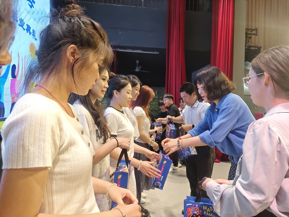 4968ab9c4d0a464284aa3a4927901687