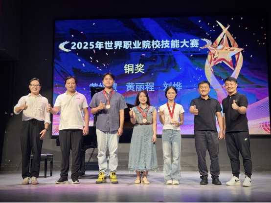 4f05cd91f69f49288fc29a6ca8cd6ce2