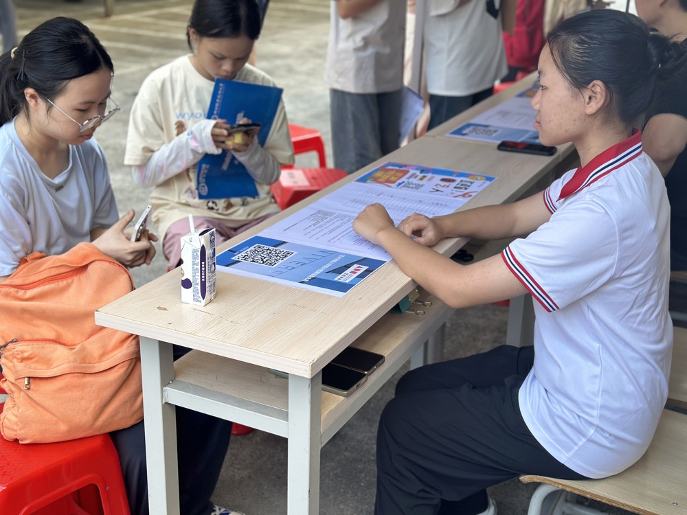 c72a9260cbae4afb9d7492bd78623978