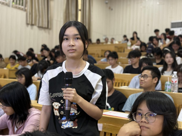 c8c1a6a865584882a78f8ba6d448facf