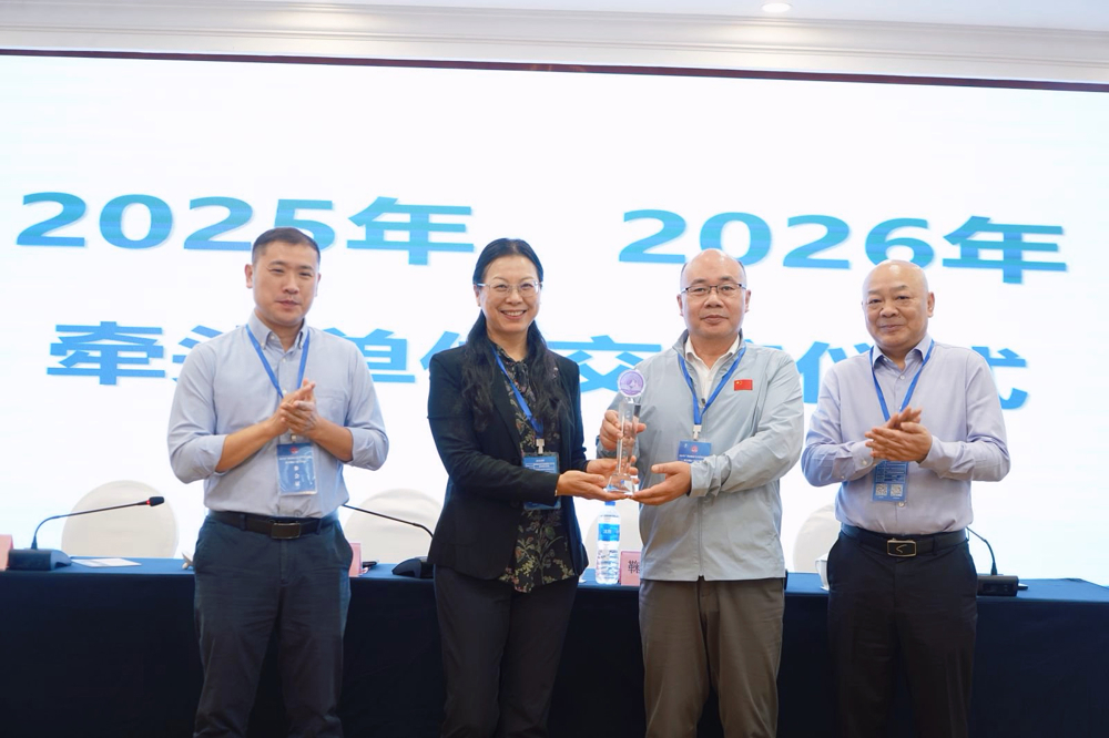 daf0c8ce362b4d139a3daf14be34fa40