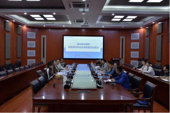 13396337c70045f391eb3d4de9c53e7a